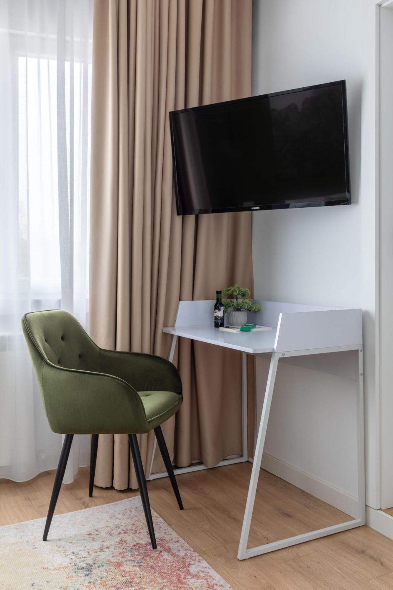 Apartamento Holt - Out Of The Woods Bucarest Exterior foto