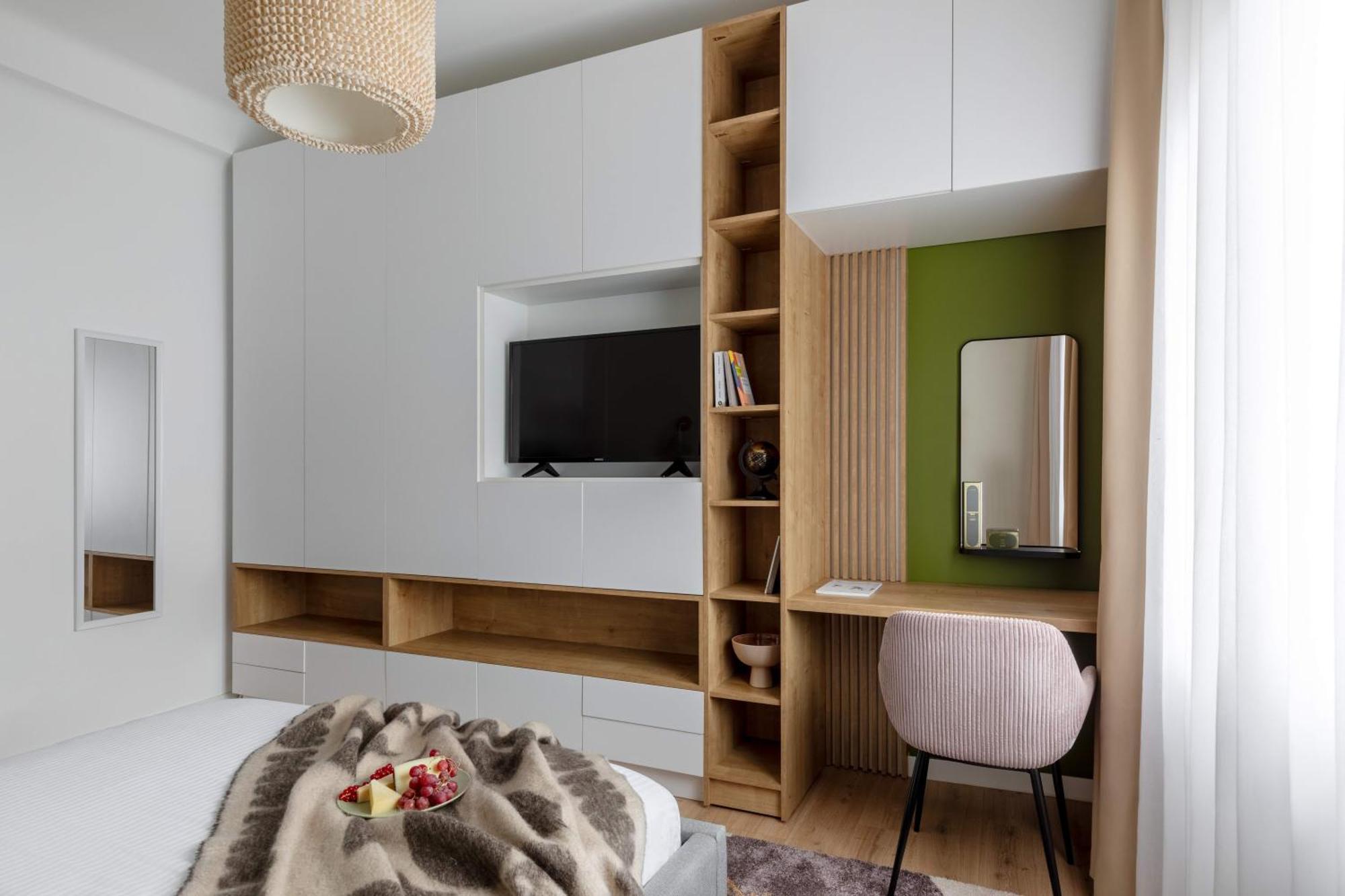 Apartamento Holt - Out Of The Woods Bucarest Exterior foto